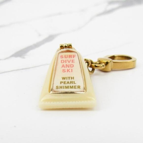 Juicy Couture Malibu Gold Tan Oil Charm - Picture 4 of 7